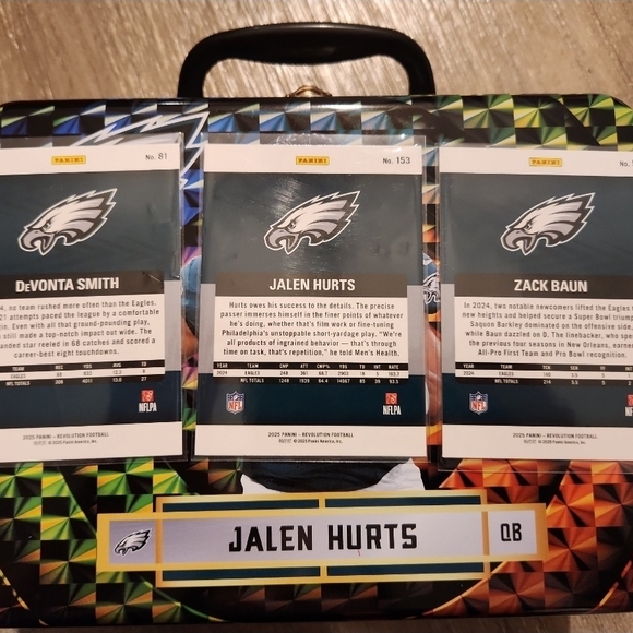 NFL Jalen Hurts Tin Box W/3 Cards - Picture 8 of 8